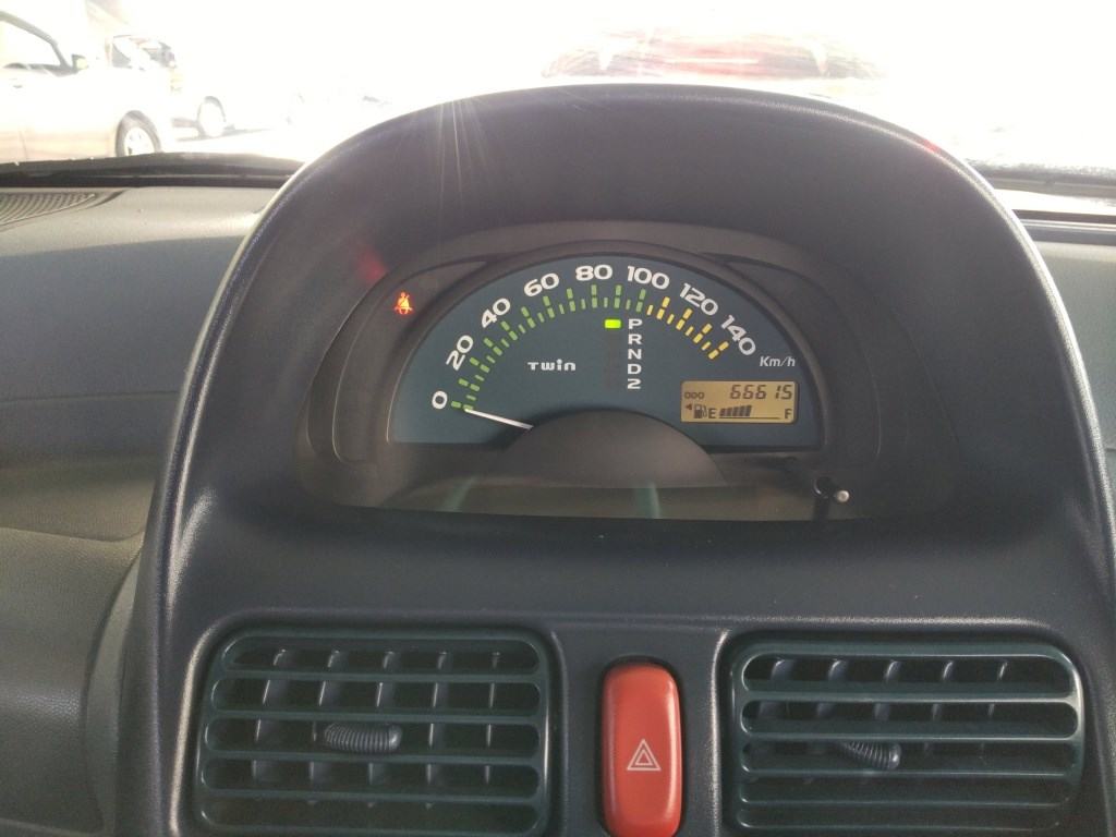 Suzuki TWIN 2003 7048580-5