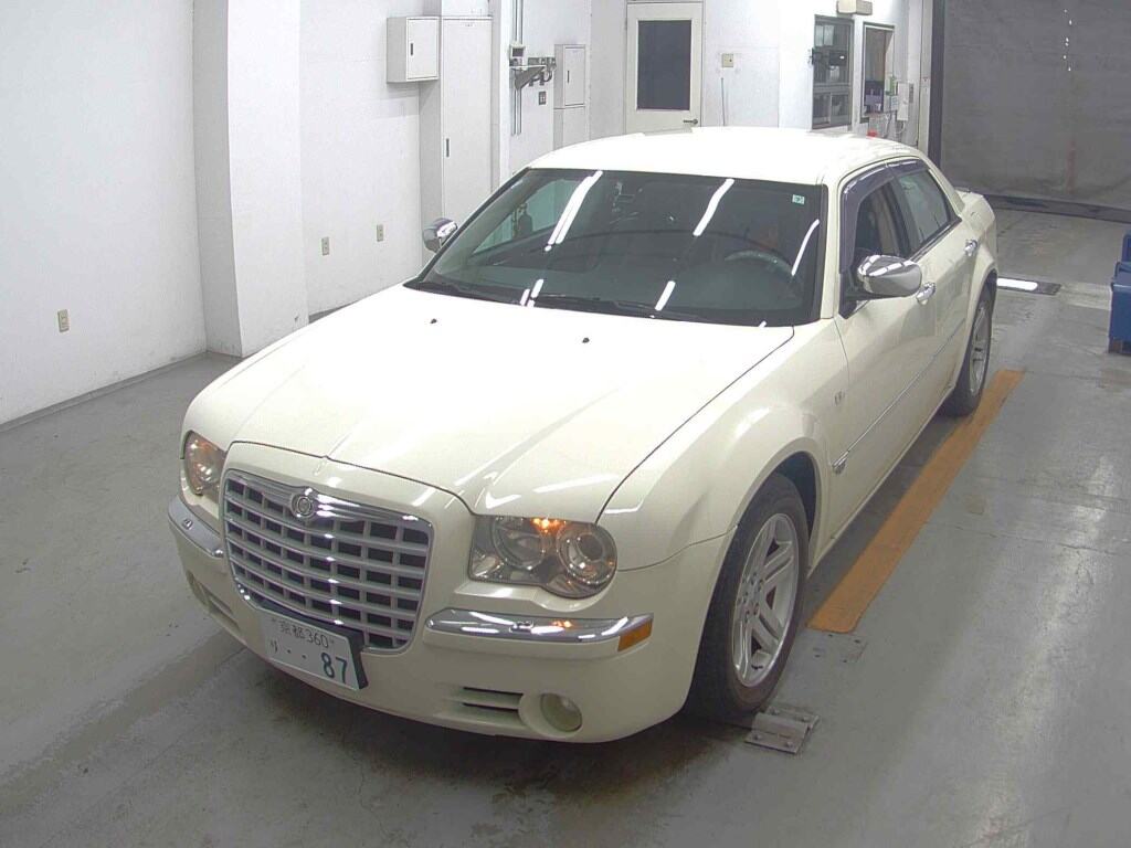 Chrysler 300C 2005 7065292-3