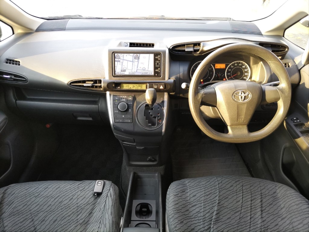 Toyota WISH 2010 7065443-2