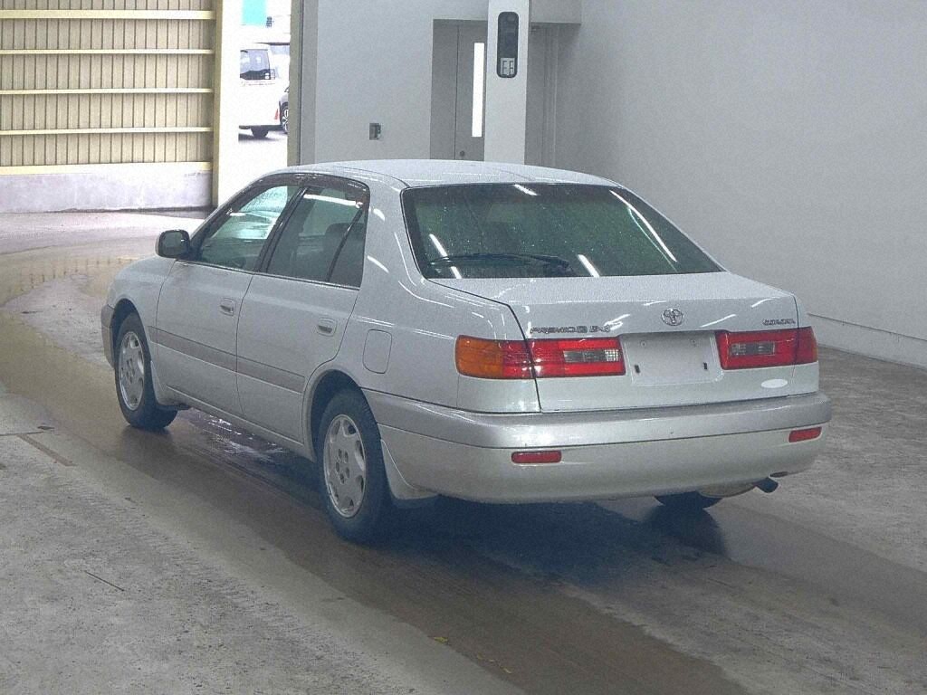 Toyota CORONA PREMIO 2000 7095127-1
