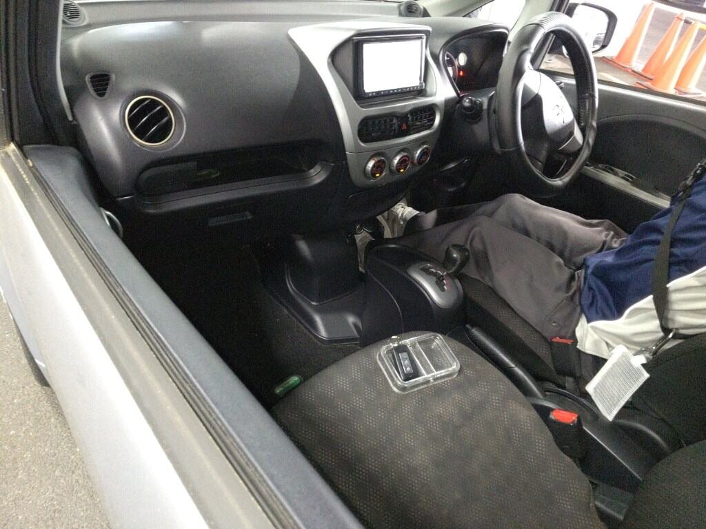 Mitsubishi I-MIEV 2012 7102577-2