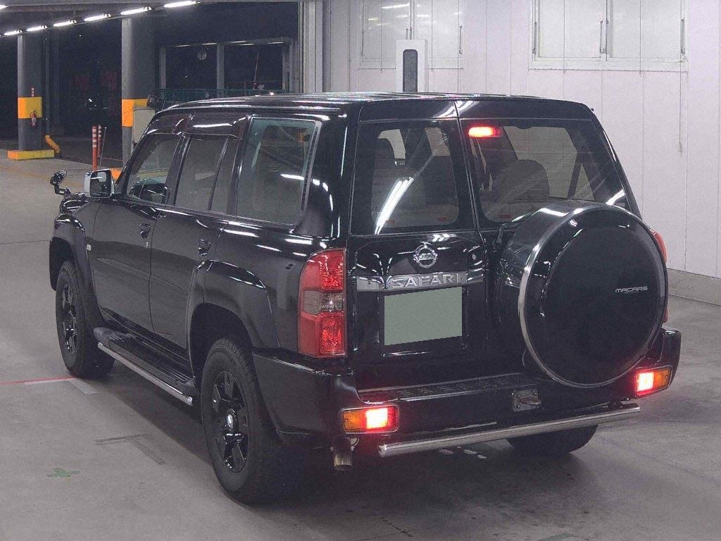 Nissan SAFARI 2004 7091463-1