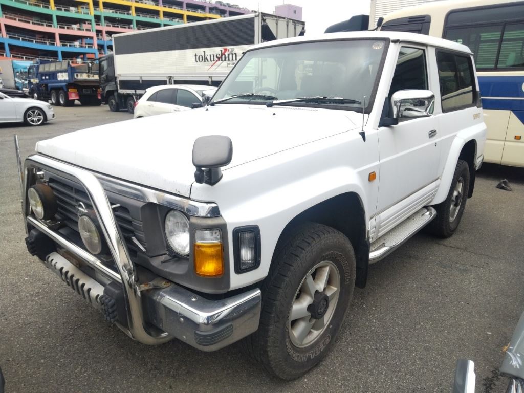 Nissan SAFARI 1996 7117992-3