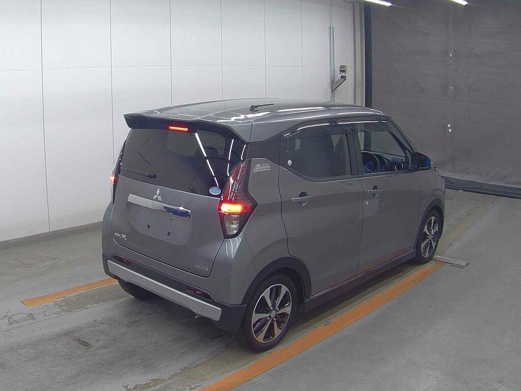 Mitsubishi EK X 2020 7127020-4
