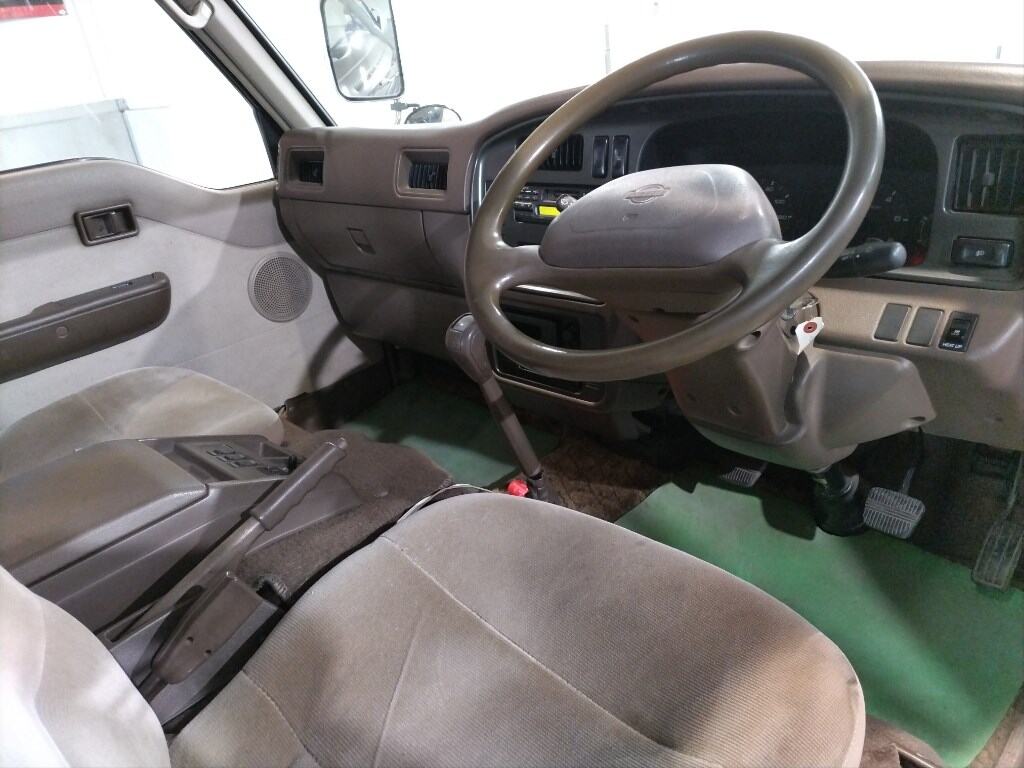 Nissan HOMY COACH 1995 7130558-2