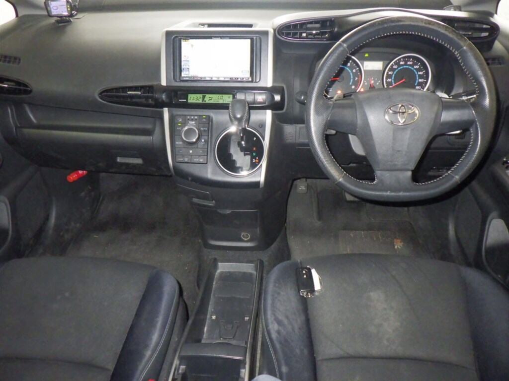 Toyota WISH 2009 7127320-2