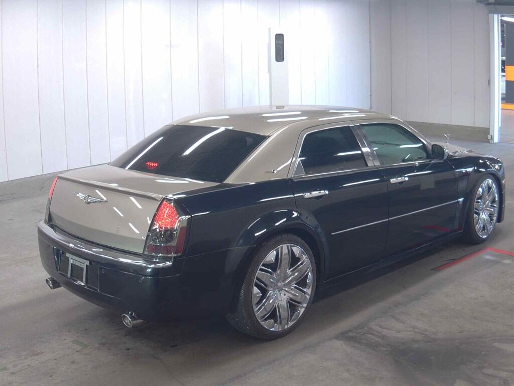 Chrysler 300C 2005 7139969-4