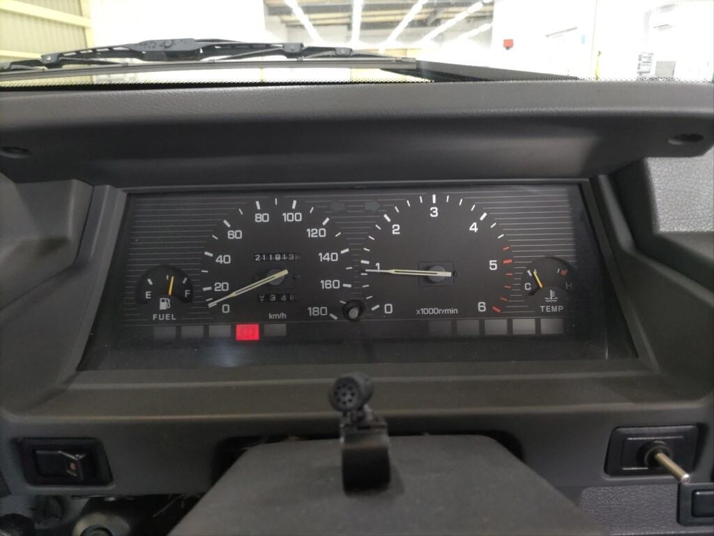 Mitsubishi STRADA 1992 7176777-5