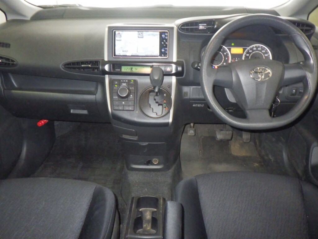 Toyota WISH 2009 7169829-2