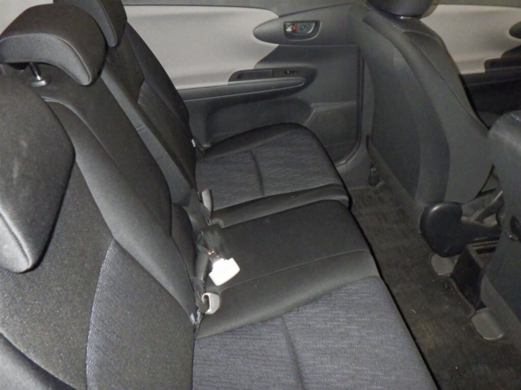 Toyota WISH 2009 7169829-5