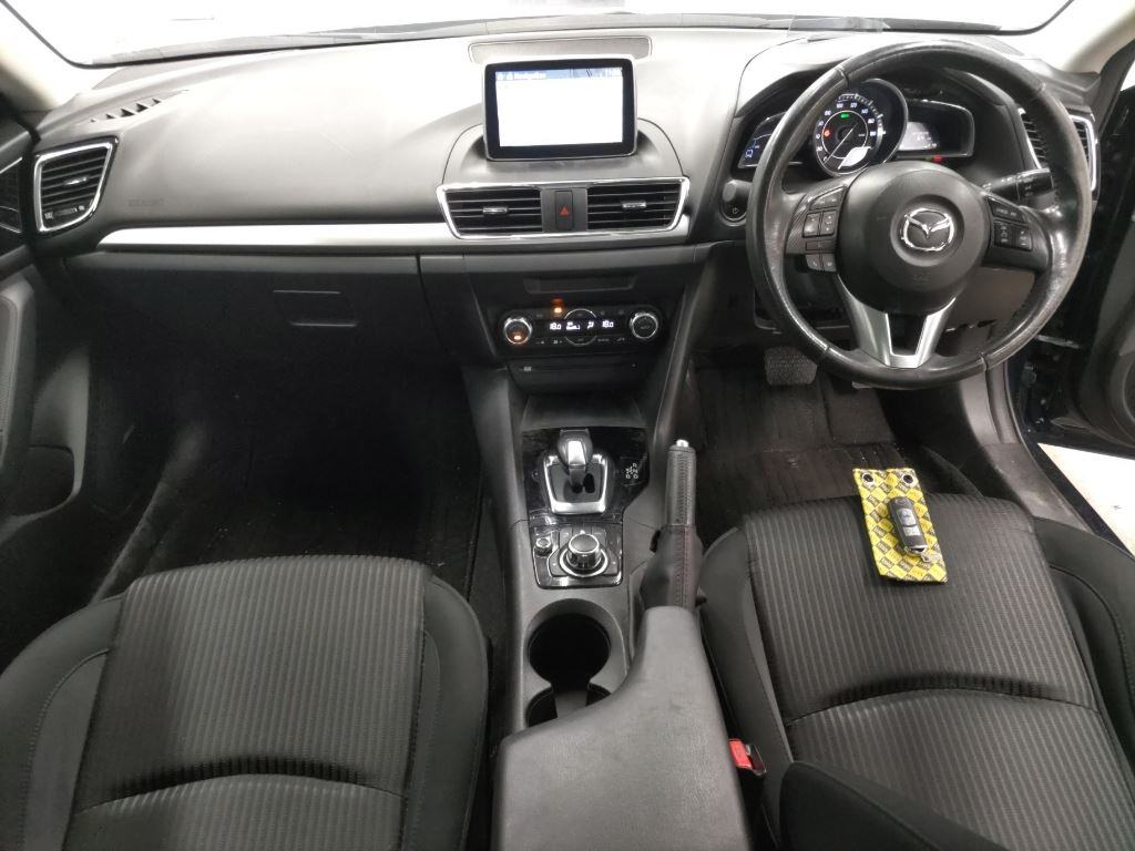Mazda AXELA HYBRID 2014 7186996-2