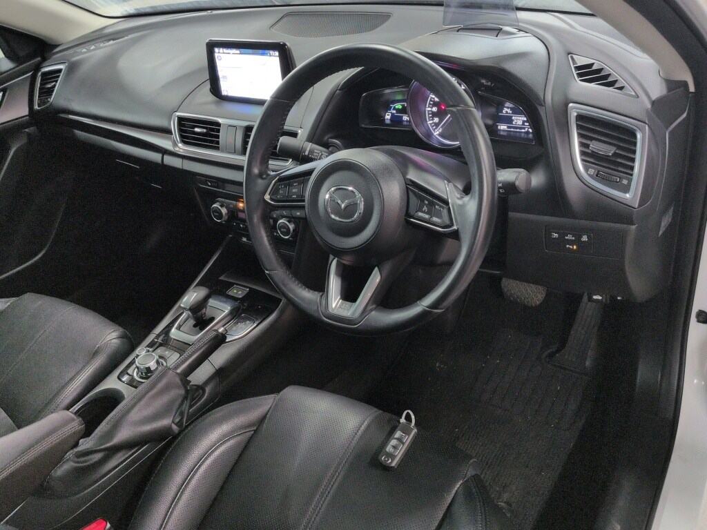 Mazda AXELA HYBRID 2017 7191551-2