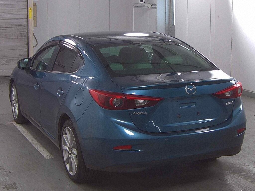 Mazda AXELA HYBRID 2017 7196999-1