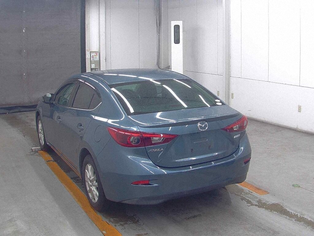 Mazda AXELA HYBRID 2014 7197000-1