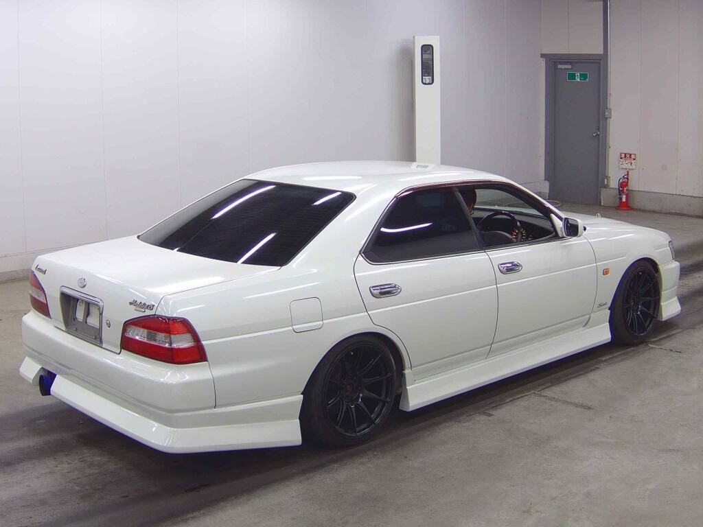 Nissan LAUREL 2002 7190479-4
