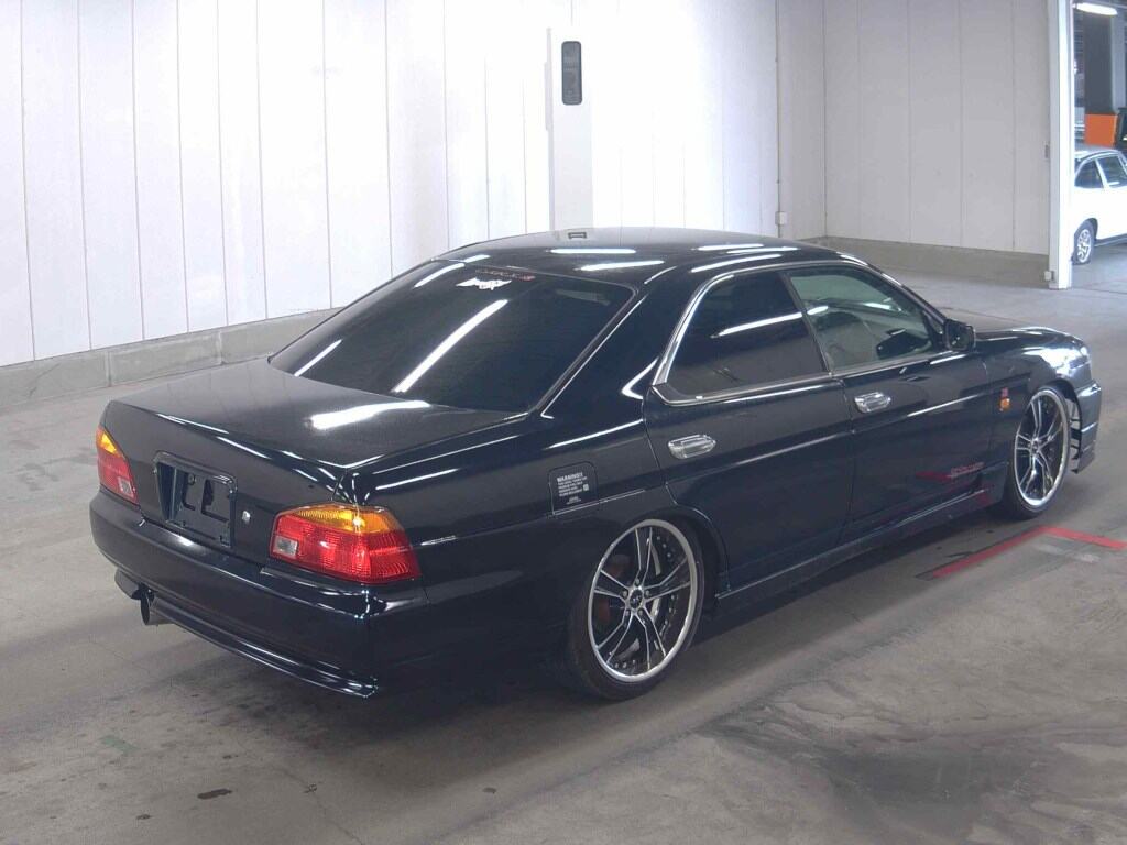 Nissan LAUREL 1998 7196839-4