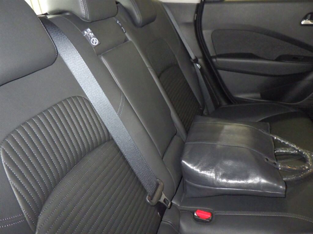 Nissan AURA 2022 7230885-5