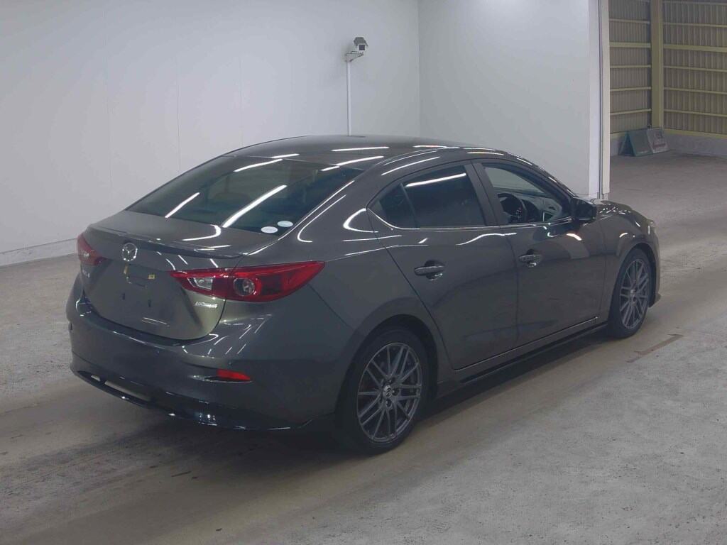 Mazda AXELA HYBRID 2017 7230839-4