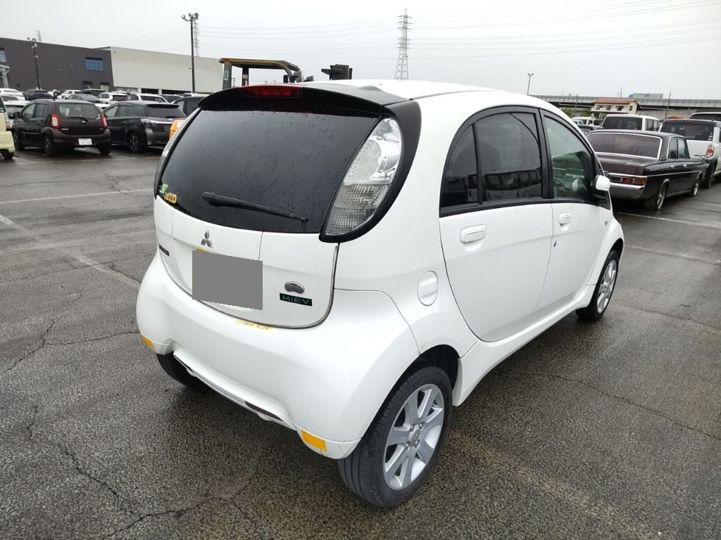 Mitsubishi I-MIEV 2010 7247257-4