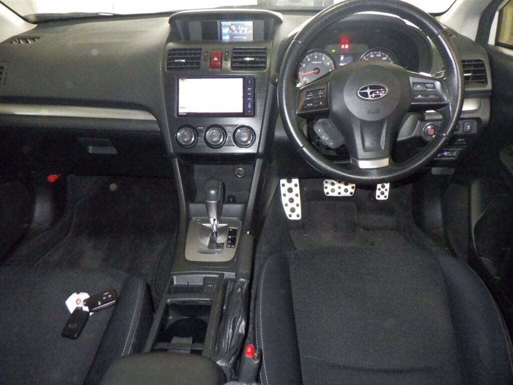 Subaru IMPREZA XV 2013 7240423-2