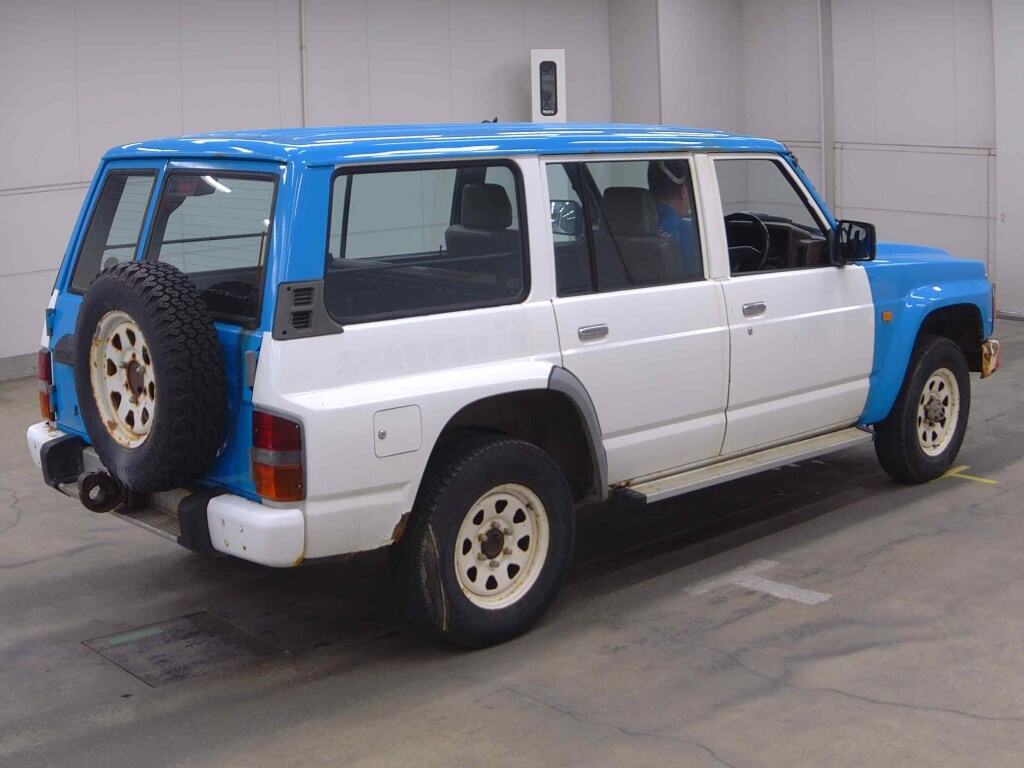 Nissan SAFARI 1993 7260022-4