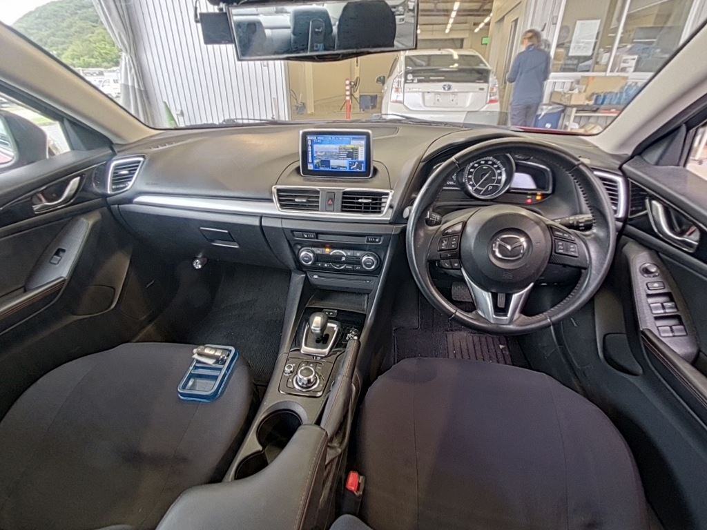 Mazda AXELA HYBRID 2013 7302054-2