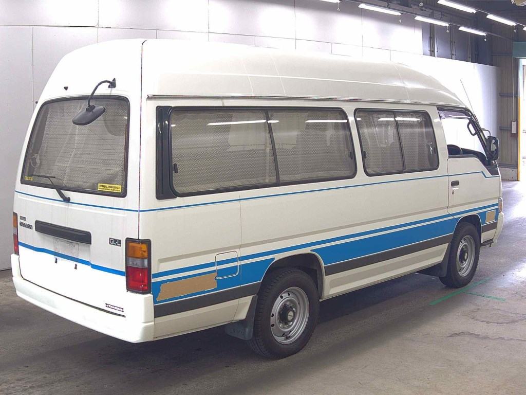Nissan CARAVAN COACH 1995 7304931-4