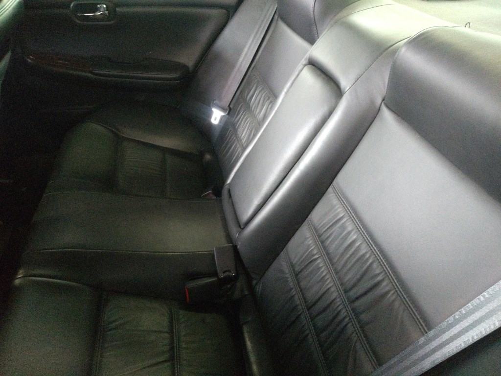 Nissan LAUREL 1998 7301523-5
