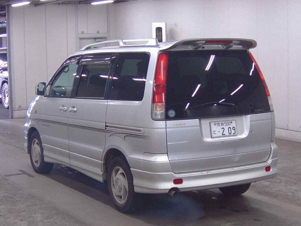 Toyota LITEACE NOAH 2000 7303225-1
