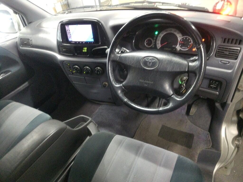 Toyota LITEACE NOAH 2000 7303225-2