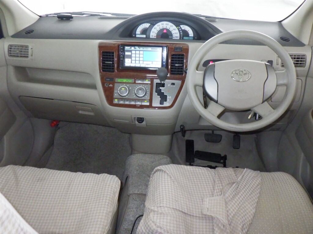 Toyota RAUM 2009 7309534-2