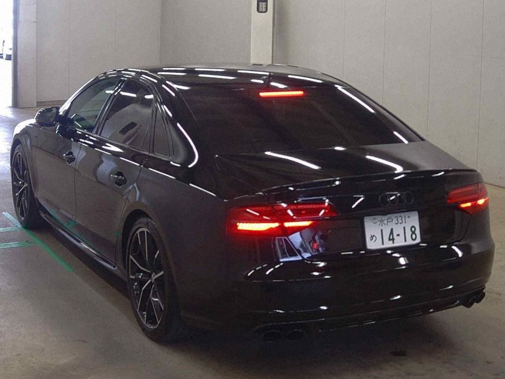 Audi S8 2016 7305099-1