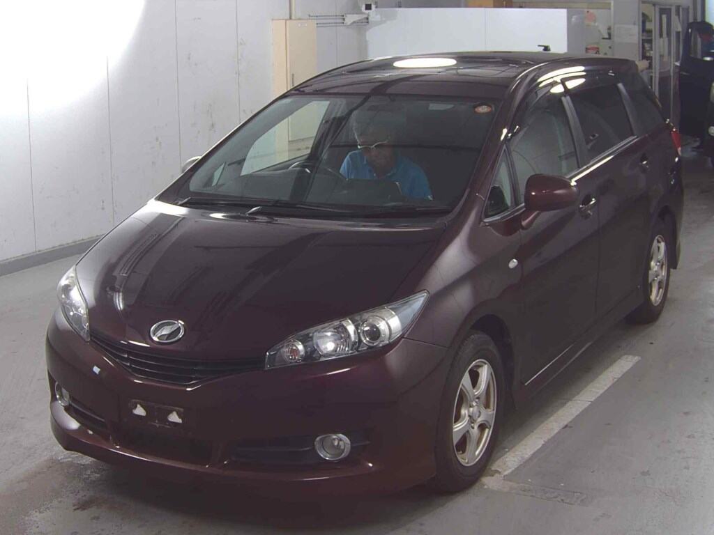 Toyota WISH 2011 7304878-3