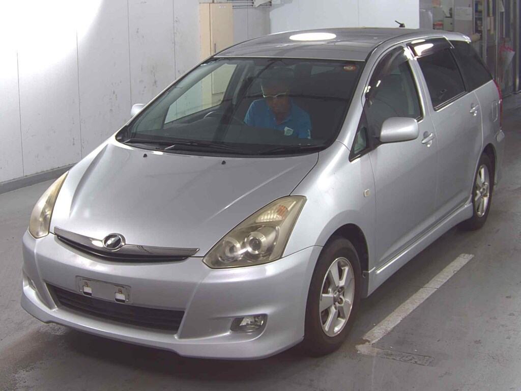Toyota WISH 2005 7308818-3
