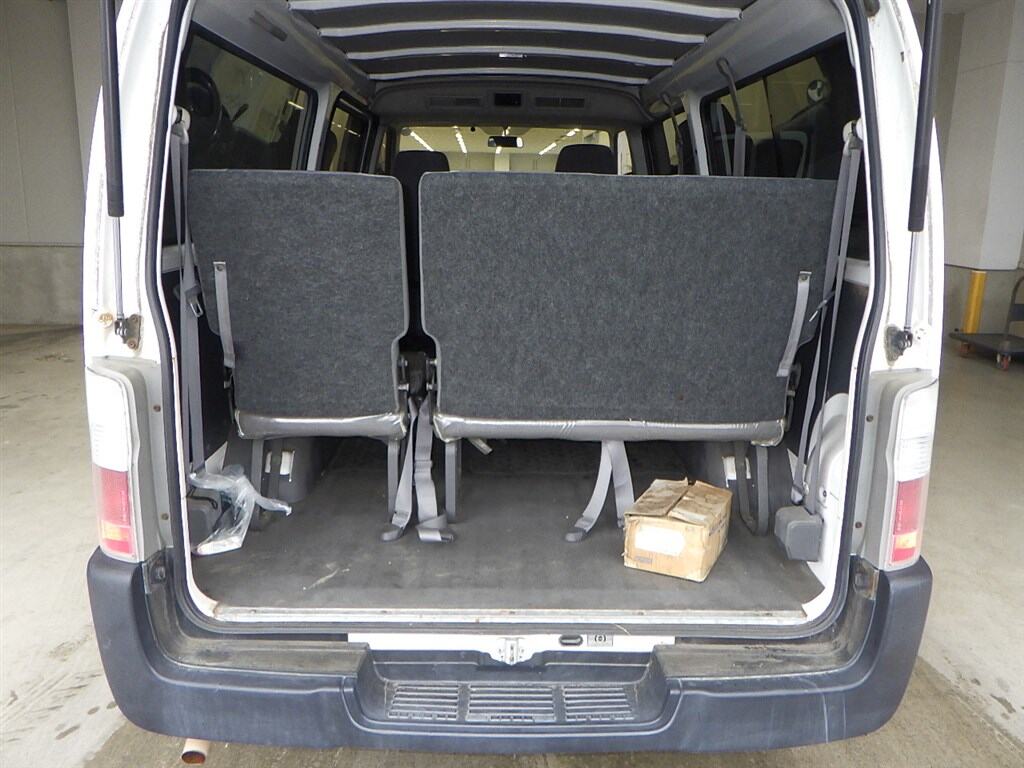 Nissan CARAVAN COACH 2002 7330453-5