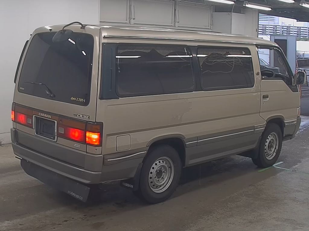 Nissan CARAVAN COACH 1991 7336003-4