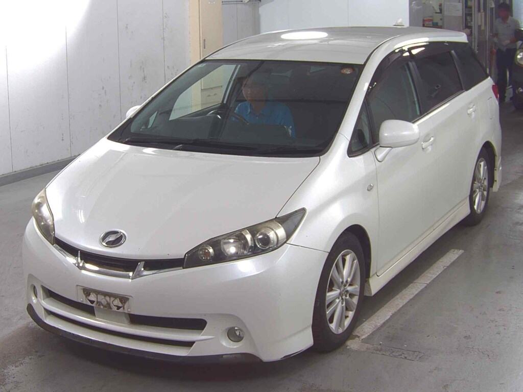 Toyota WISH 2010 7346586-3