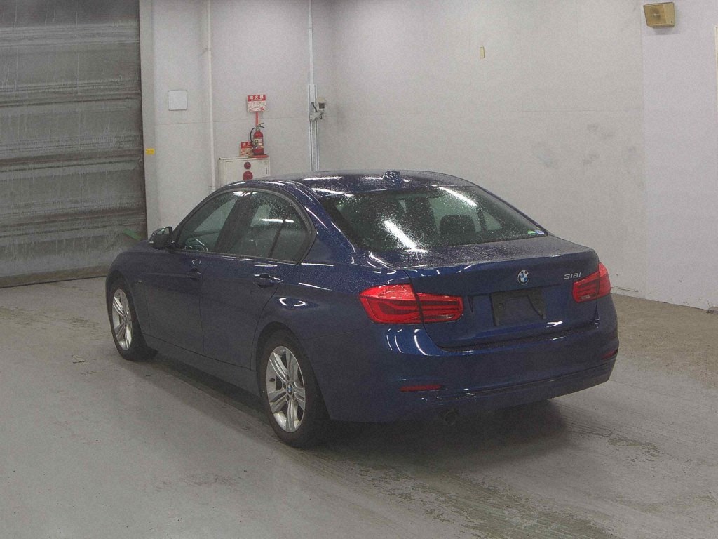 Bmw 3 SERIES 2017 7363979-1