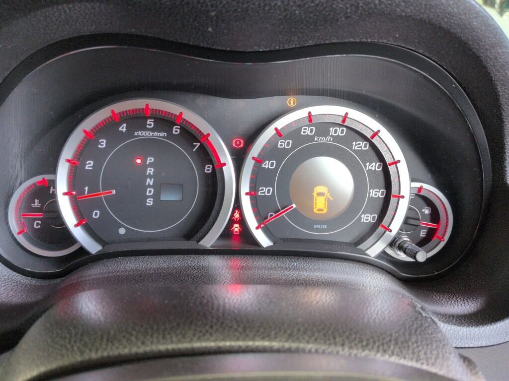 Honda ACCORD TOURER 2012 7368472-5