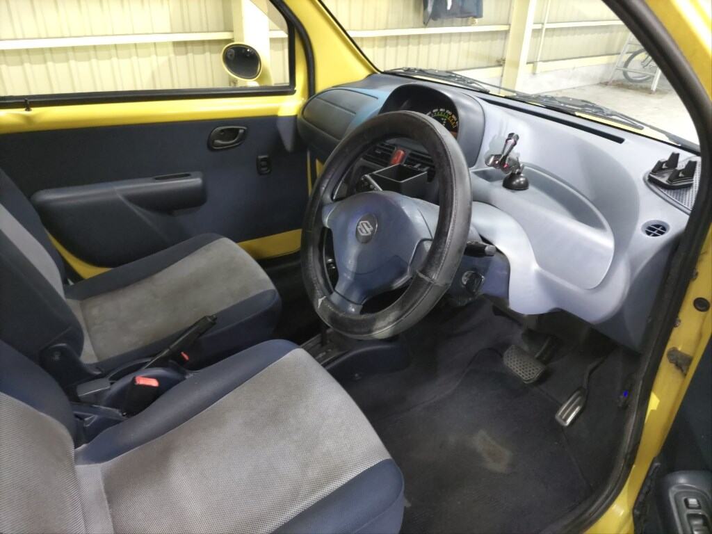 Suzuki TWIN 2003 7371163-2