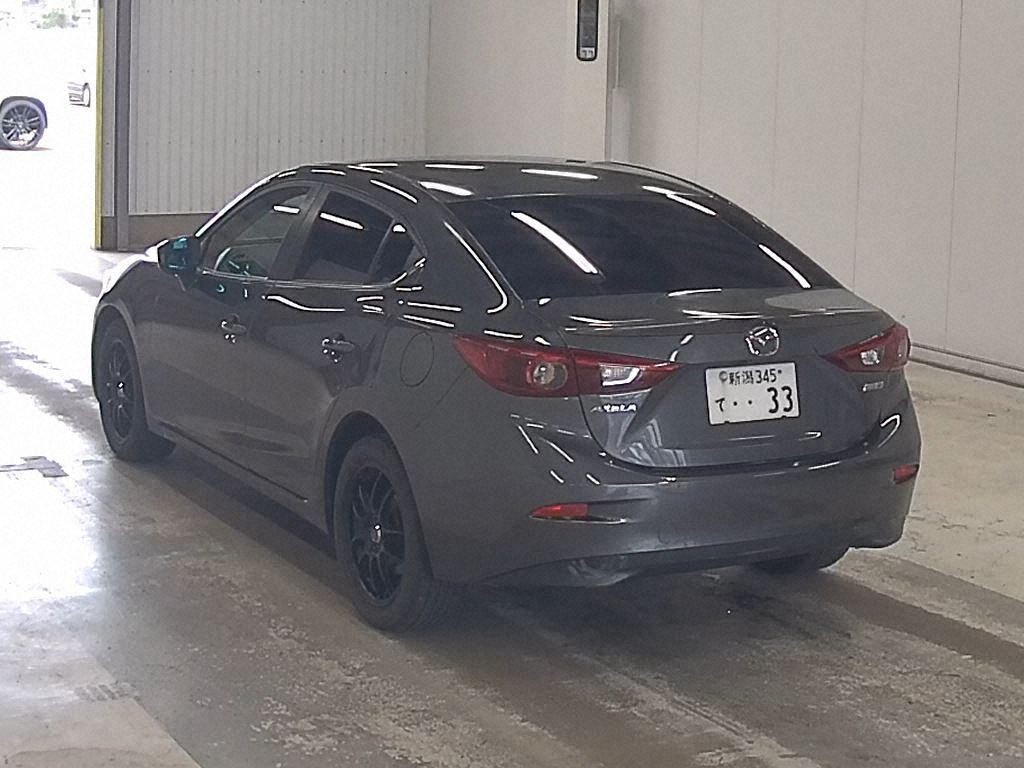 Mazda AXELA HYBRID 2016 7377662-1