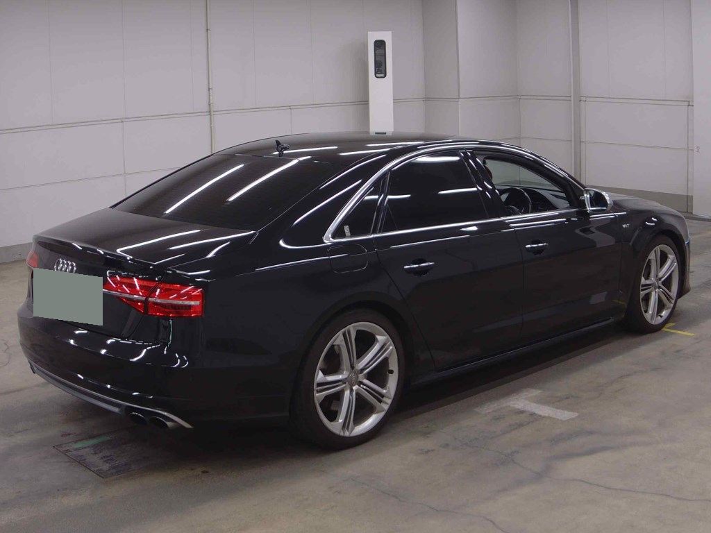 Audi S8 2014 7377678-4