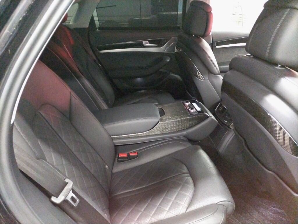 Audi S8 2014 7377678-5