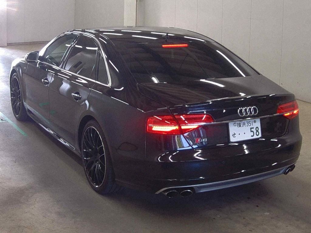 Audi S8 2015 7382923-1