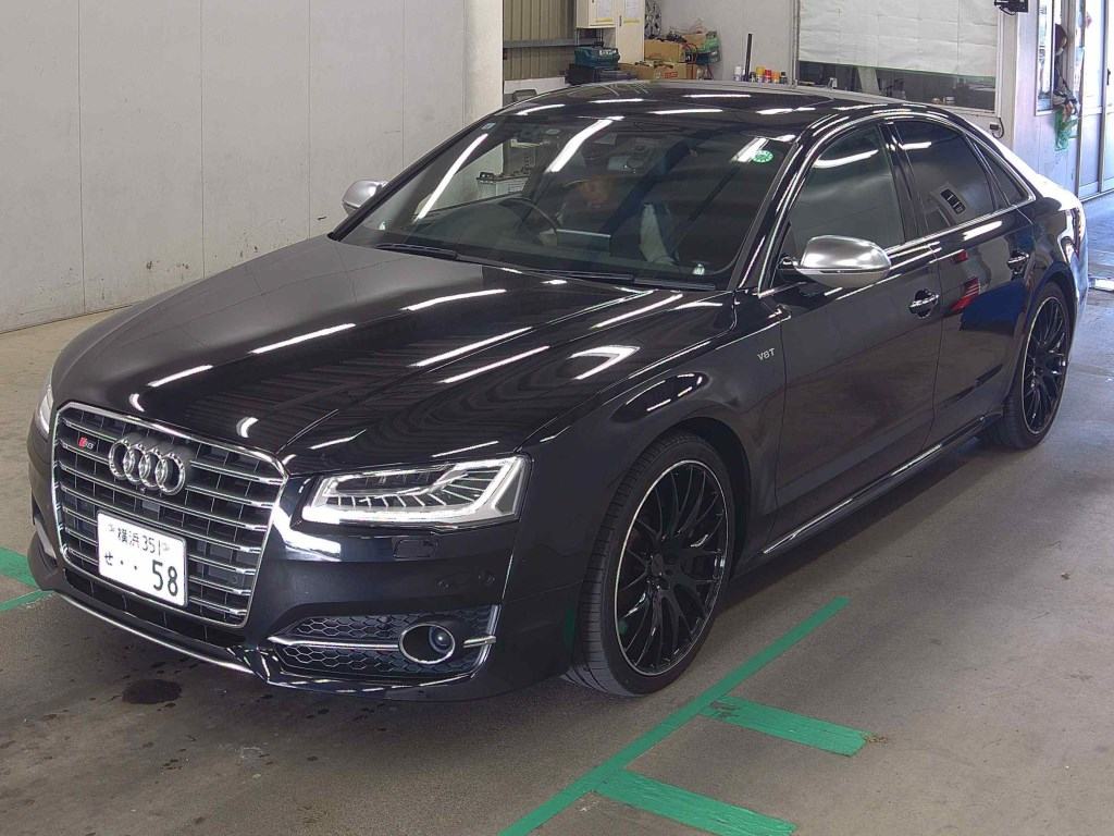 Audi S8 2015 7382923-3