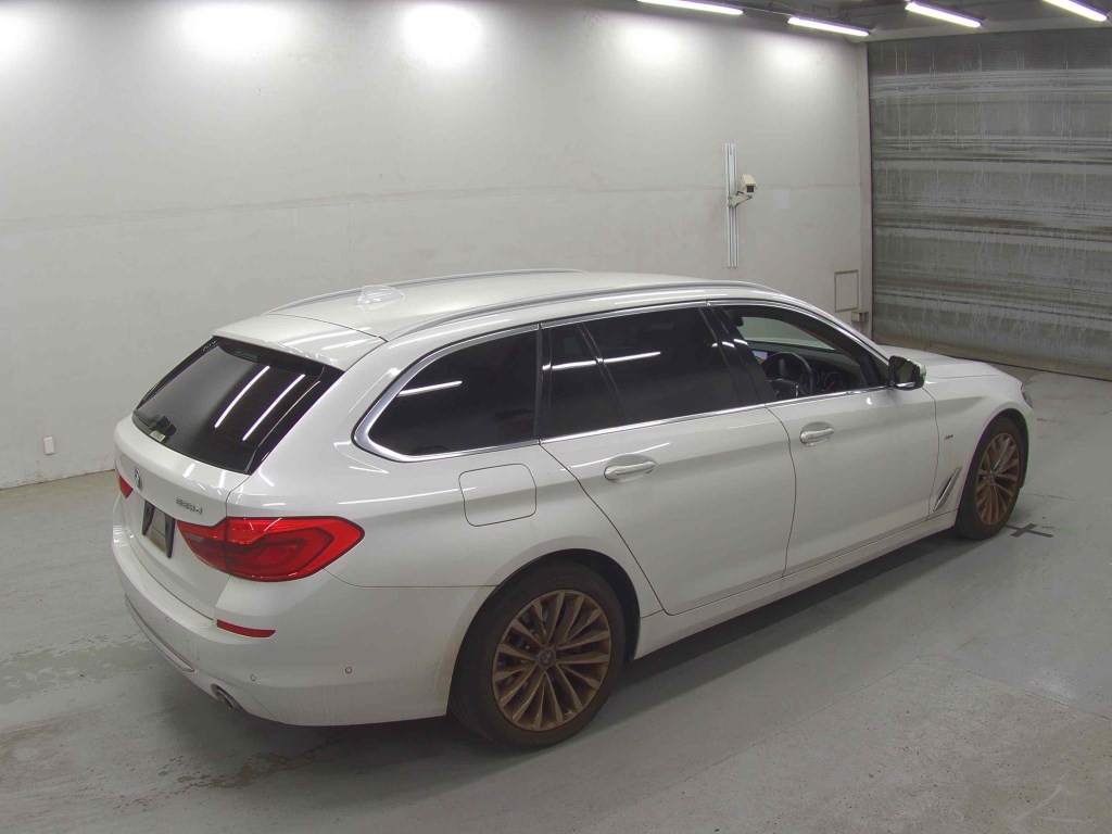 Bmw 5 SERIES 2017 7413376-4