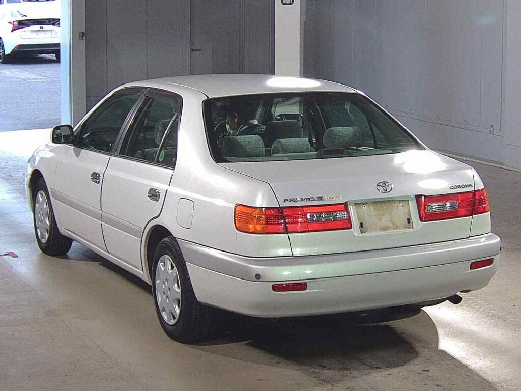 Toyota CORONA PREMIO 2001 7413108-1