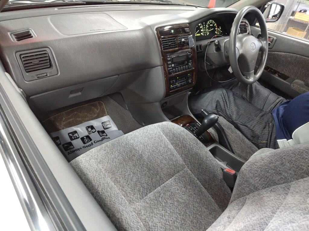 Toyota CORONA PREMIO 2001 7413108-2