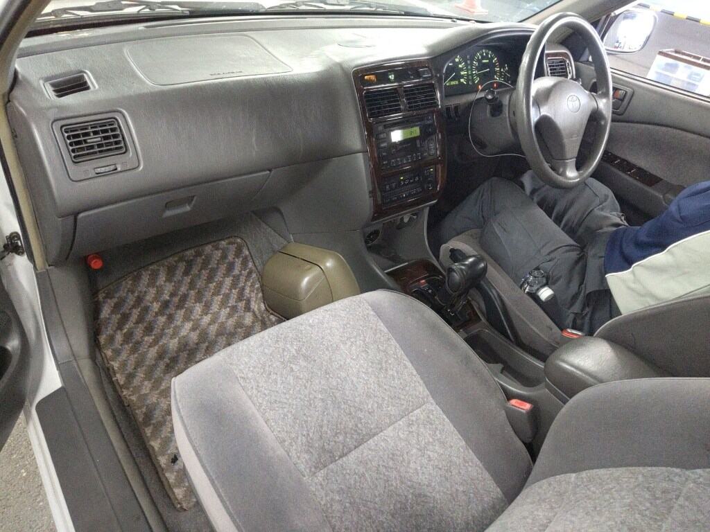 Toyota CORONA PREMIO 2000 7413110-2