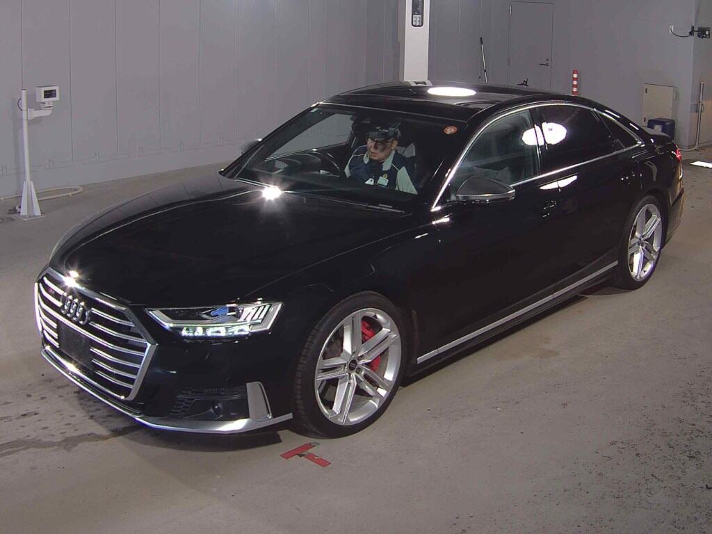 Audi S8 2021 7406183-3